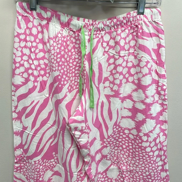 Victoria’s Secret Flannel Pajama Pants Pink White Leopard S - Picture 2 of 15